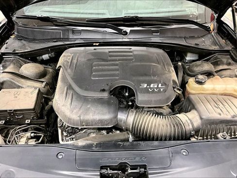 Used 2022 Dodge Charger GT RWD image 7