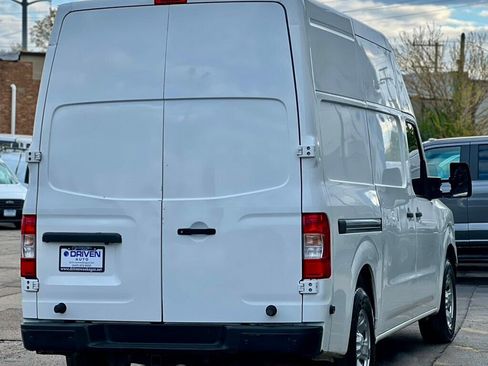 Used 2019 Nissan NV 2500 SV RWD image 29