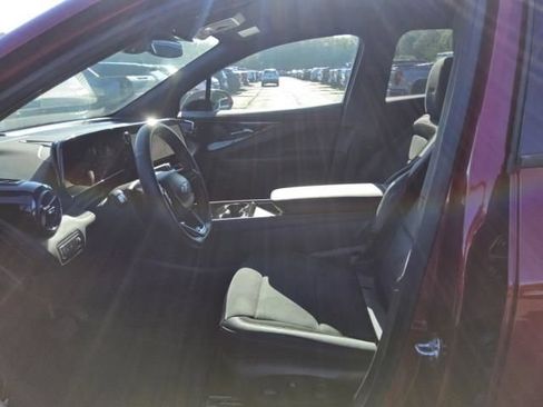 Used 2025 Chevrolet Blazer EV RS AWD/4WD image 6