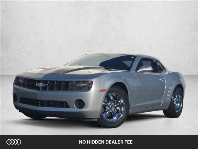 Used 2011 Chevrolet Camaro LS RWD image 1
