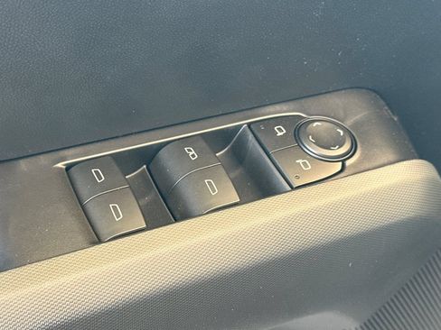 New 2026 Chevrolet Colorado LT w/ LT Convenience Package RWD image 12