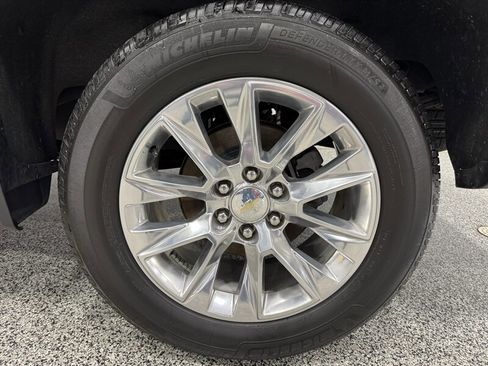 Used 2021 Chevrolet Silverado 1500 LTZ image 24