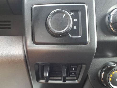 Used 2021 Ford F250 XLT AWD/4WD image 26