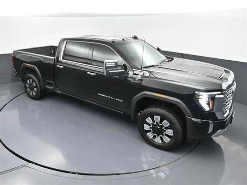 Used 2025 GMC Sierra 2500 Denali w/ Denali Reserve Package AWD/4WD image 35