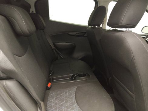 Used 2019 Chevrolet Spark LT image 19