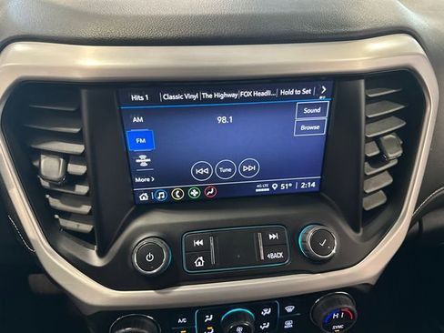 Used 2023 GMC Acadia SLE w/ Elevation Edition image 23