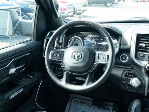 Used 2025 RAM 1500 Laramie AWD/4WD image 33