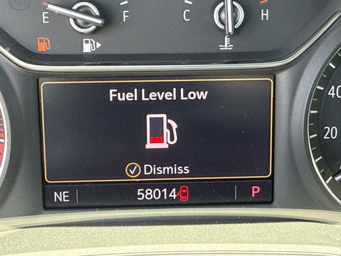 Used 2019 Buick Regal Essence w/ Sights and Sounds Package image 24