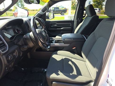 Used 2021 RAM 1500 Big Horn image 31