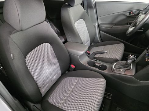 Used 2021 Hyundai Kona Night image 33