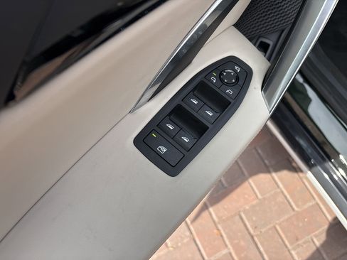 Certified 2025 BMW X1 xDrive28i w/ Convenience Package image 15