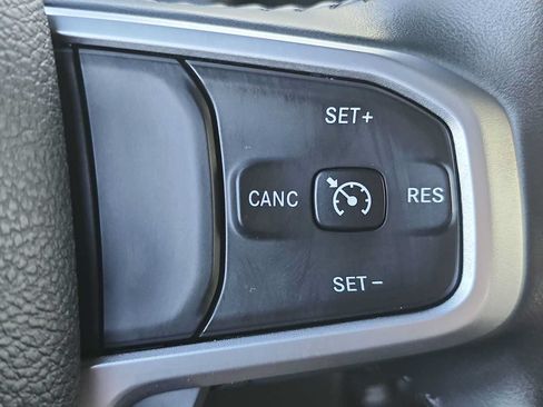 Used 2023 RAM 1500 Big Horn AWD/4WD image 27
