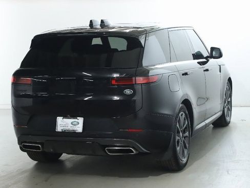 Used 2023 Land Rover Range Rover Sport SE image 9