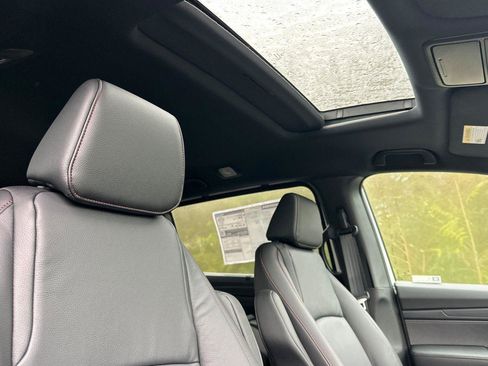 New 2026 Honda Odyssey Sport-L image 19