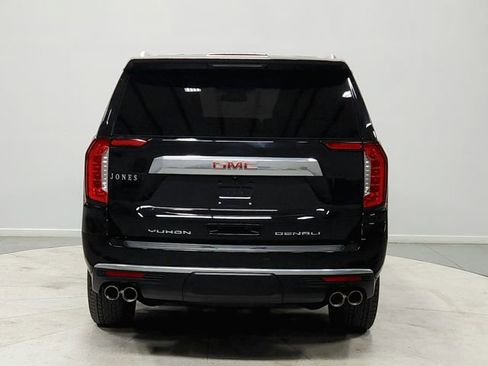 Used 2024 GMC Yukon Denali image 6