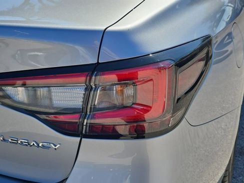 Used 2025 Subaru Legacy Limited image 11