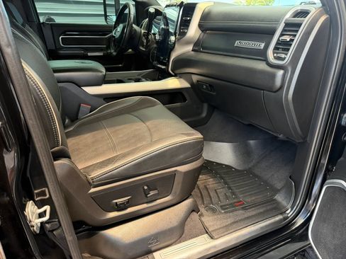Used 2019 RAM 2500 Laramie AWD/4WD image 18