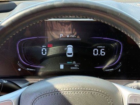 Used 2025 Kia Telluride S FWD image 13