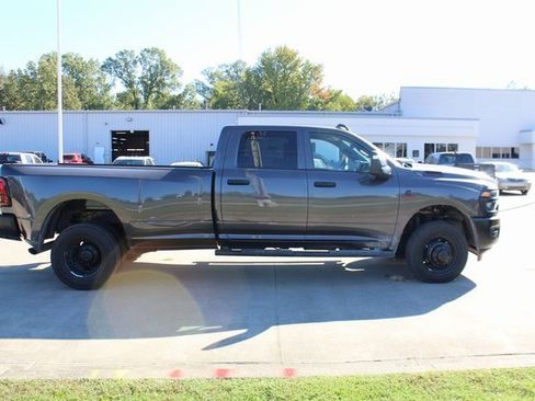 New 2026 RAM 3500 Tradesman image 5