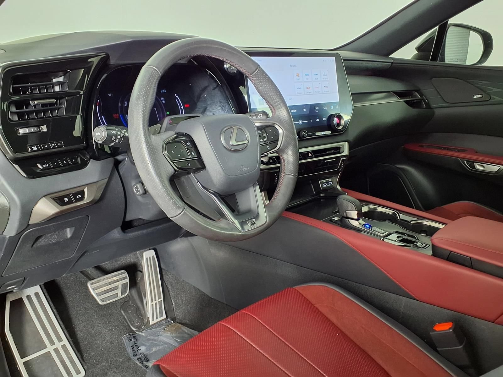 Used 2024 Lexus RX 500h F Sport w/ Convenience Package AWD/4WD image 17