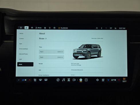 Used 2024 Rivian R1S Adventure AWD/4WD image 29