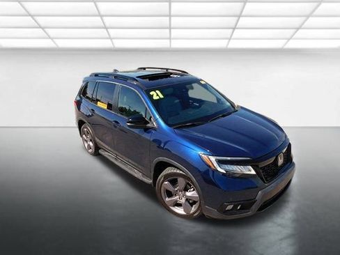 Used 2021 Honda Passport Touring image 2