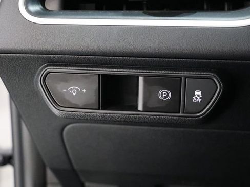 Used 2025 Kia K4 FWD image 20