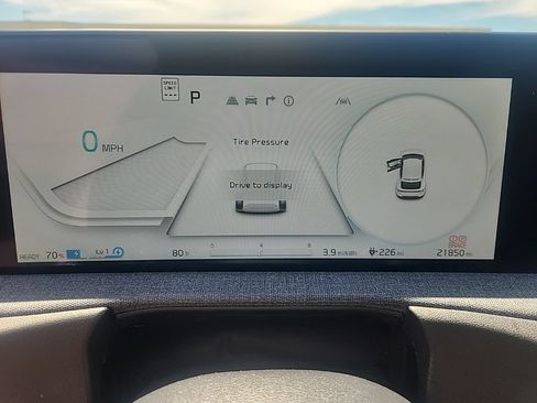 Certified 2024 Kia EV6 Wind RWD image 20