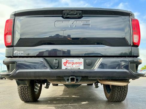 Used 2023 GMC Sierra 1500 Elevation RWD image 17
