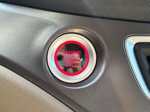 Used 2020 Honda Pilot EX-L image 12