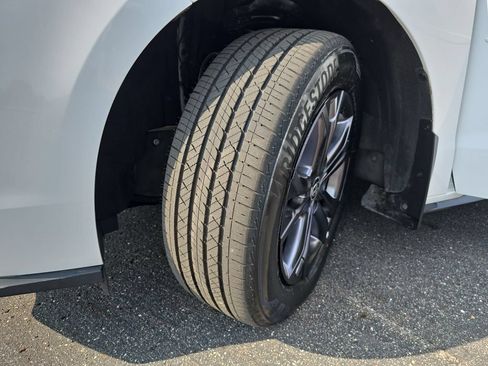 Certified 2025 Toyota Sienna XSE AWD/4WD image 36