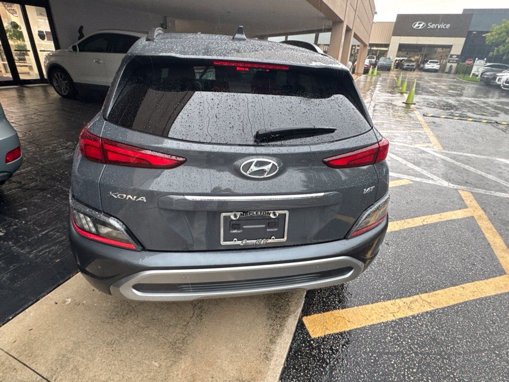 Used 2023 Hyundai Kona Limited w/ Cargo Package FWD image 6