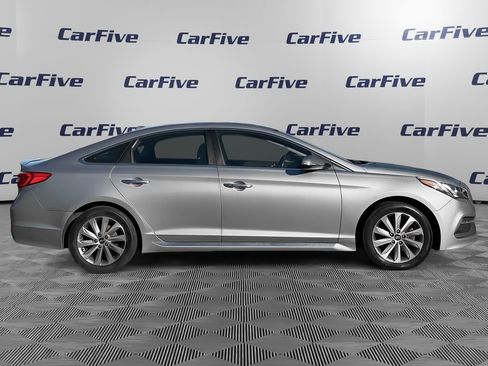 Used 2015 Hyundai Sonata Sport w/ Option Group 03 image 7