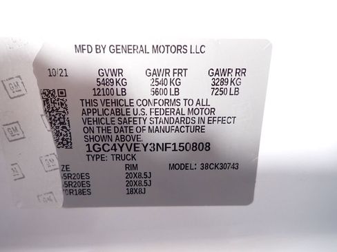 Used 2022 Chevrolet Silverado 3500 High Country w/ Z71 Off-Road Package image 44