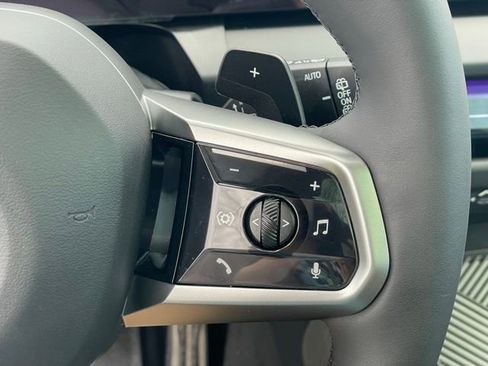 Used 2025 BMW X3 xDrive30i w/ Premium Package image 20