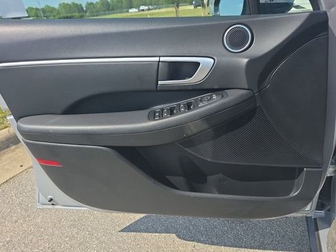 Used 2025 Hyundai Sonata SEL FWD image 26