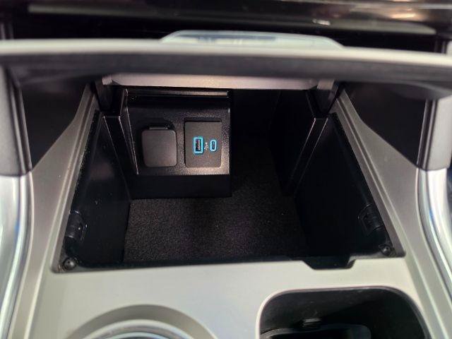 Used 2021 Ford Explorer Limited w/ Hybrid Equipment Group 310A AWD/4WD image 27