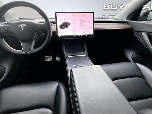 Used 2022 Tesla Model Y Performance image 16