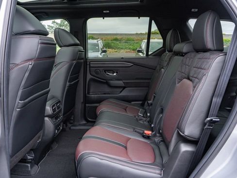 New 2026 Honda Pilot Black Edition image 11