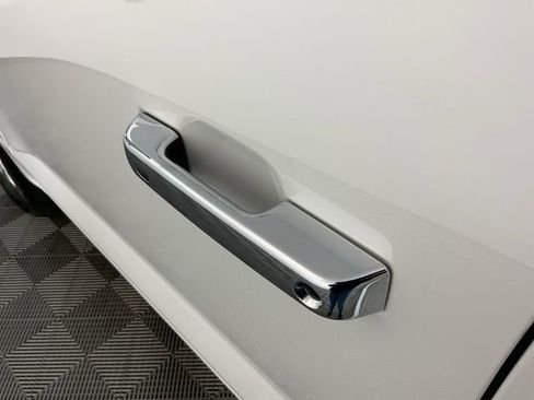 Used 2023 Ford F150 Platinum w/ Equipment Group 701A High image 14