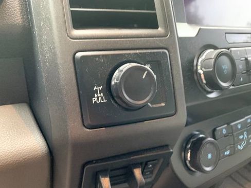 Used 2022 Ford F250 XL w/ Power Equipment Group AWD/4WD image 9