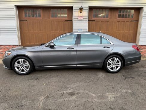 Used 2017 Mercedes-Benz S 550 4MATIC image 6