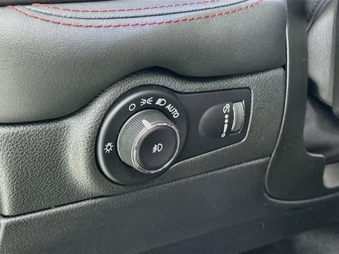 Used 2023 Dodge Durango GT RWD image 10