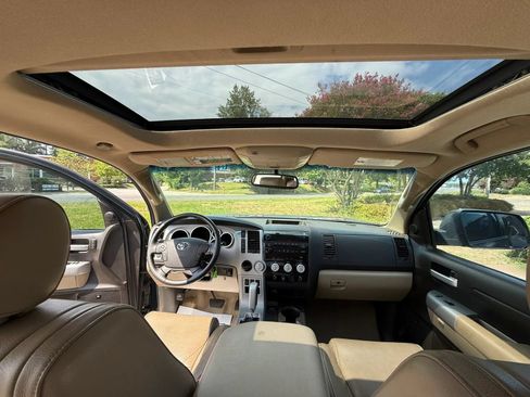 Used 2008 Toyota Tundra Limited RWD image 9