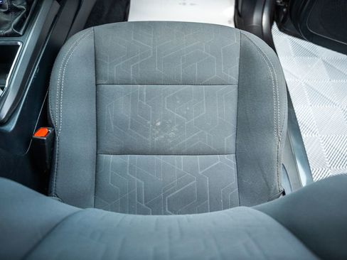 Used 2019 Toyota Tacoma TRD Sport RWD image 34