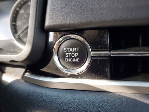 Used 2024 Mitsubishi Outlander SE AWD/4WD image 24