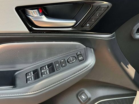 Certified 2025 Acura MDX w/ Technology Package AWD/4WD image 18