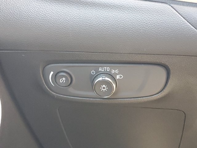 Certified 2024 Buick Encore GX Sport Touring w/ Experience Buick Package AWD/4WD image 20