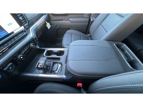 New 2026 Chevrolet Silverado 1500 LTZ w/ LTZ Premium Package AWD/4WD image 20