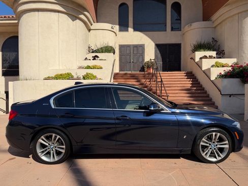 Used 2017 BMW 330e 330e iPerformance 4dr Sedan image 8